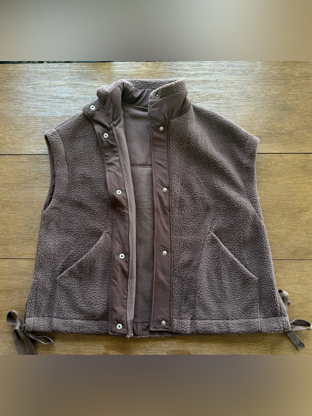 Women’s Oversized Sherpa Fleece Vest